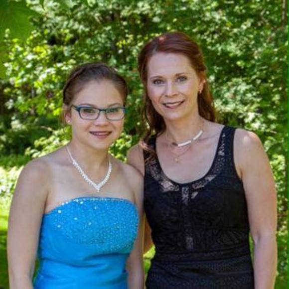 Meet your Posher, Isabelle - Picture 1 of 1